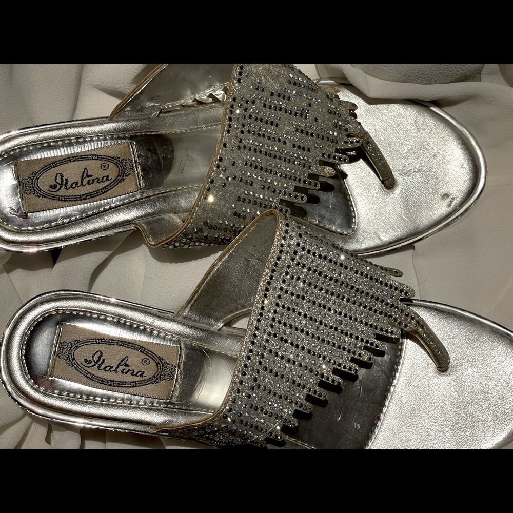 Italians sparkilong sandals